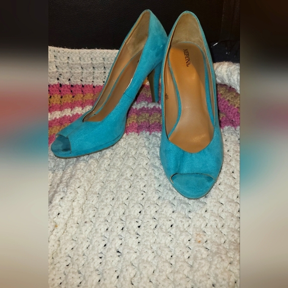 Merona Women's Blue Peep Toe Heels - Picture 5 of 6